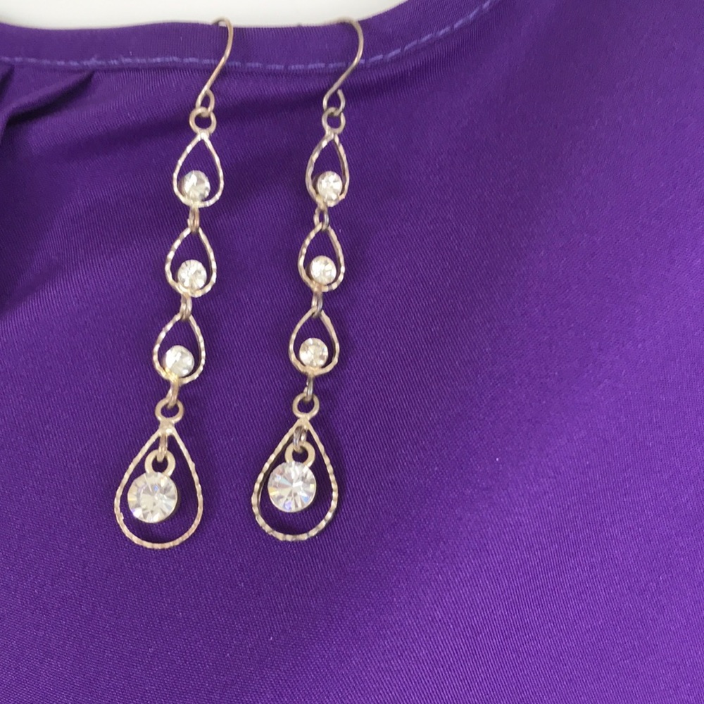 Diamond/Crystal Costume Necklace and Earrings - Picture 7 of 8